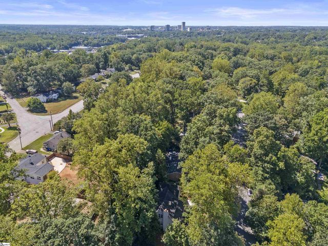 310 Ashford Avenue, Greenville, SC 29609