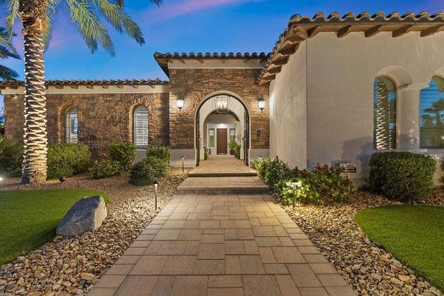 81309 Merv Griffin Way, La Quinta, CA 92253