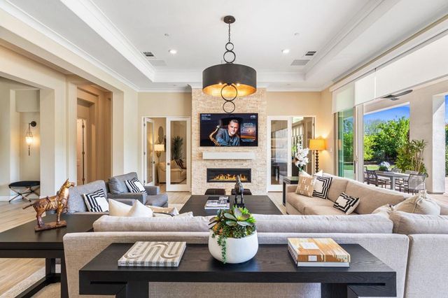 81309 Merv Griffin Way, La Quinta, CA 92253