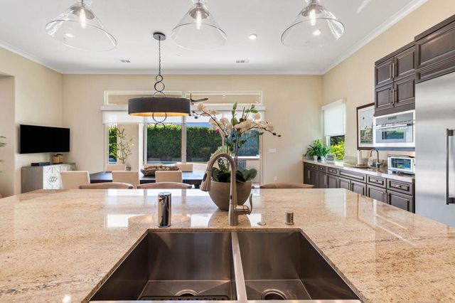 81309 Merv Griffin Way, La Quinta, CA 92253