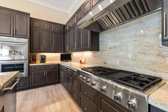 81309 Merv Griffin Way, La Quinta, CA 92253