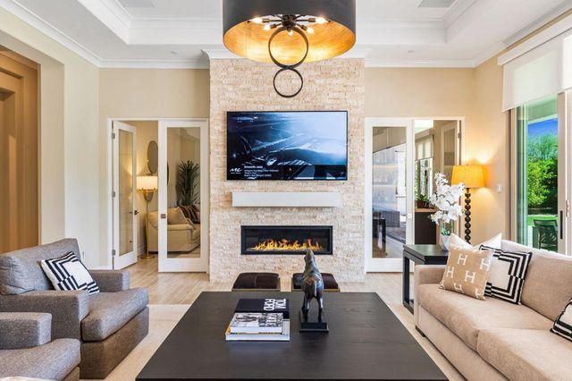 81309 Merv Griffin Way, La Quinta, CA 92253