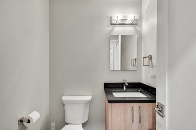 366 Massachusetts Ave 366, Lexington, MA 02420