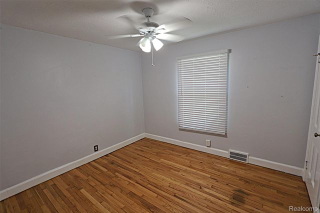 19336 Centralia, Redford Charter Township, MI 48240