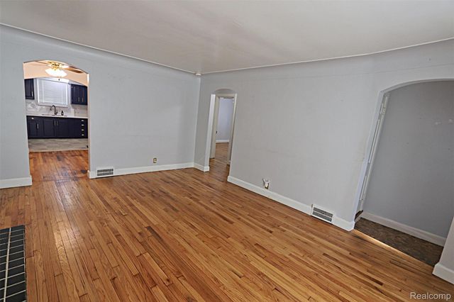 19336 Centralia, Redford Charter Township, MI 48240
