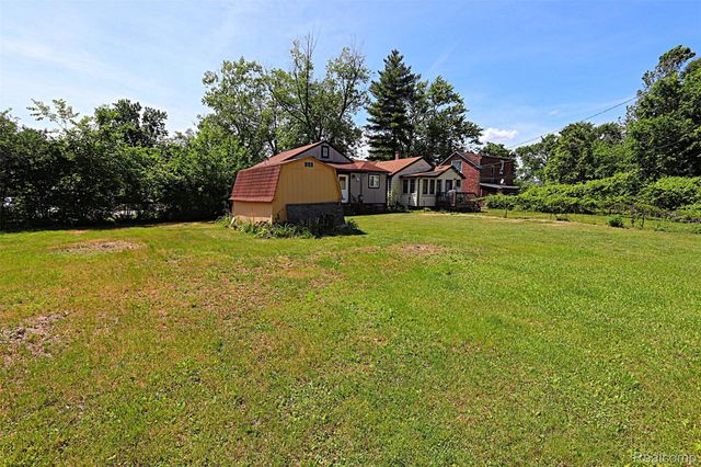 19336 Centralia, Redford Charter Township, MI 48240