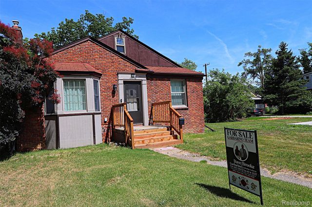 19336 Centralia, Redford Charter Township, MI 48240