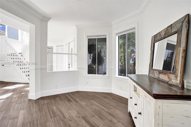 10073 NW 5th Street, Plantation, FL 33324