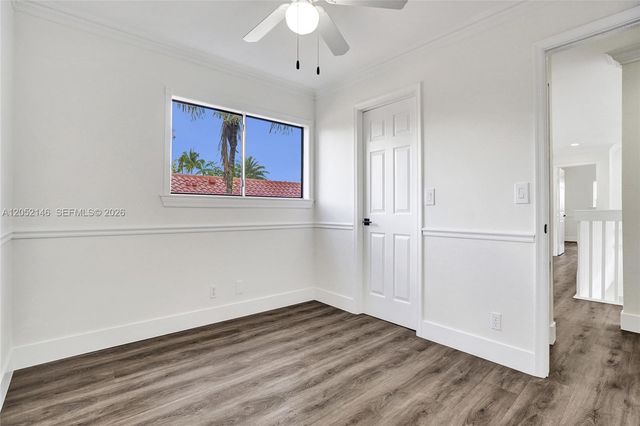 10073 NW 5th Street, Plantation, FL 33324
