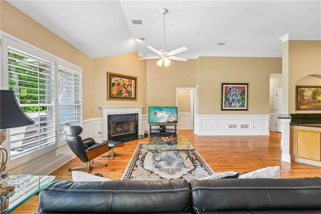 6610 Bridlewood Way, Suwanee, GA 30024