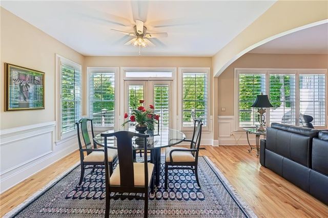 6610 Bridlewood Way, Suwanee, GA 30024