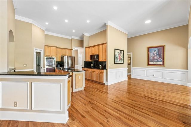 6610 Bridlewood Way, Suwanee, GA 30024