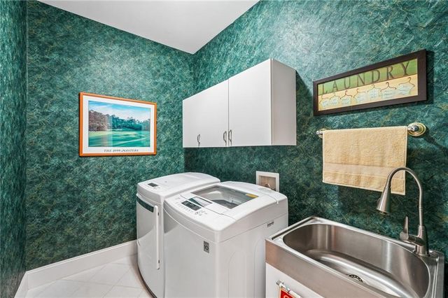 6610 Bridlewood Way, Suwanee, GA 30024