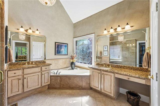 6610 Bridlewood Way, Suwanee, GA 30024