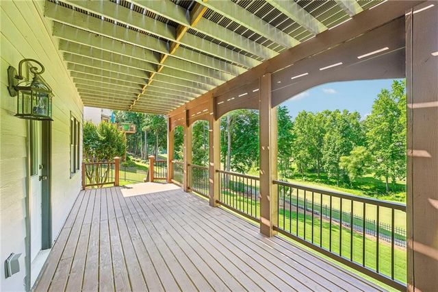 6610 Bridlewood Way, Suwanee, GA 30024