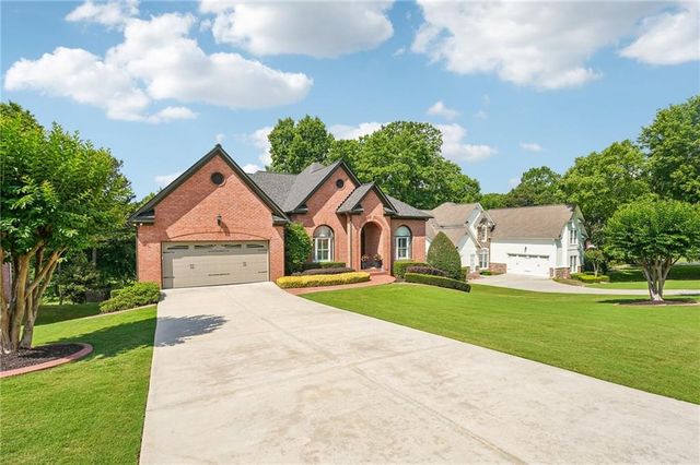 6610 Bridlewood Way, Suwanee, GA 30024