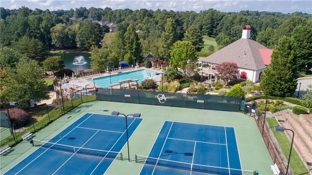 6610 Bridlewood Way, Suwanee, GA 30024