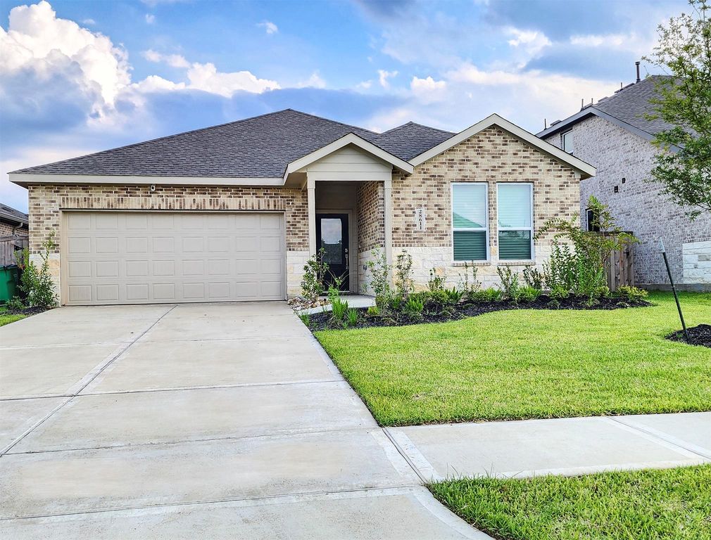 28611 Prickle Grass Trl, Hockley, TX 77447