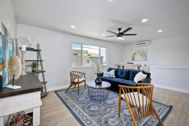 560 11th St, Imperial Beach, CA 91932