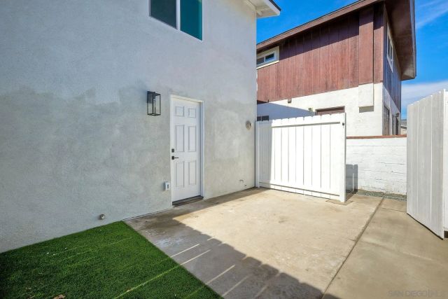 560 11th St, Imperial Beach, CA 91932
