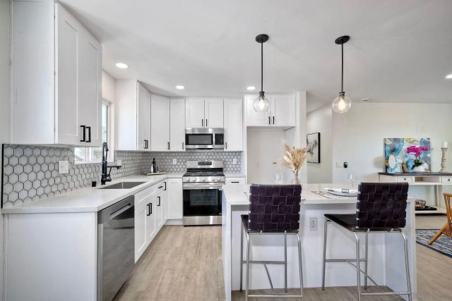 560 11th St, Imperial Beach, CA 91932