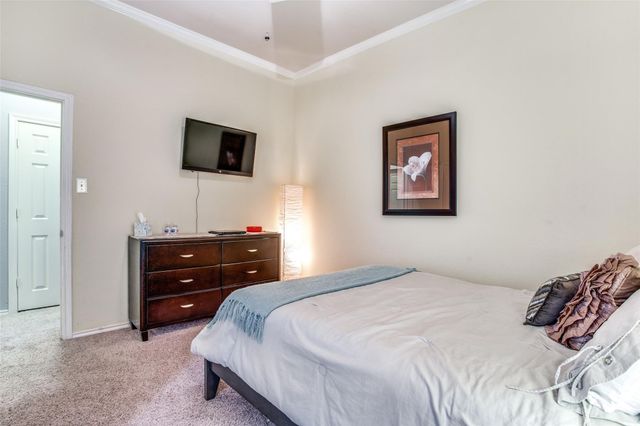 615 Delores Drive, Grand Prairie, TX 75052