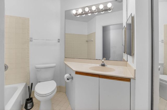 5259 Europa Drive D, Boynton Beach, FL 33437