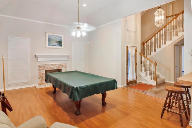 12511 Oakcroft Drive, Houston, TX 77070