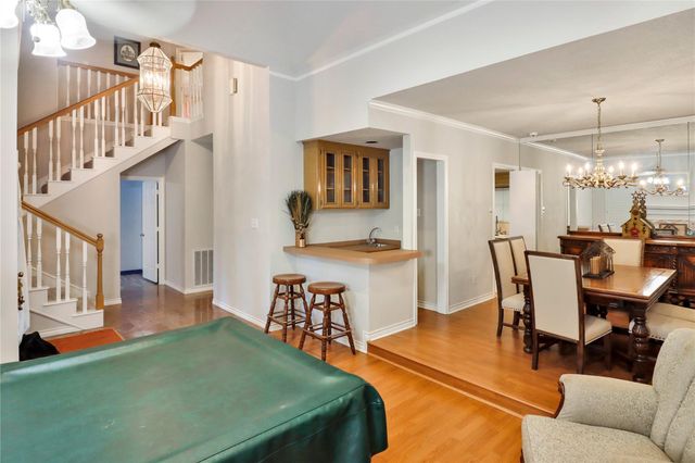 12511 Oakcroft Drive, Houston, TX 77070