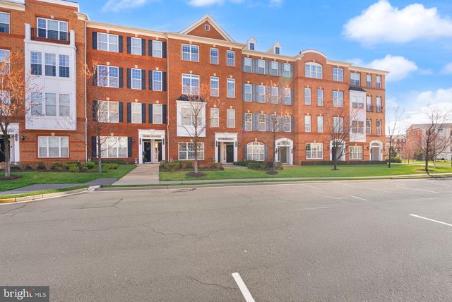 23466 BELVOIR WOODS TER, Ashburn, VA 20148