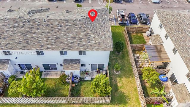 417 NW 12th Place, Florida City, FL 33034