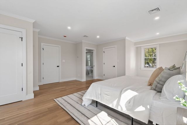 10 Johnson Street, Newburyport, MA 01950