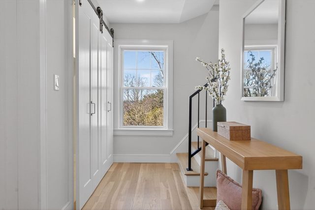 10 Johnson Street, Newburyport, MA 01950