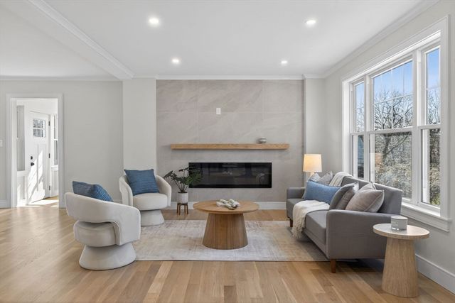 10 Johnson Street, Newburyport, MA 01950