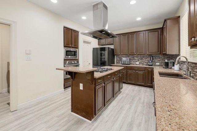 2129 Clear Lake PL, Round Rock, TX 78665