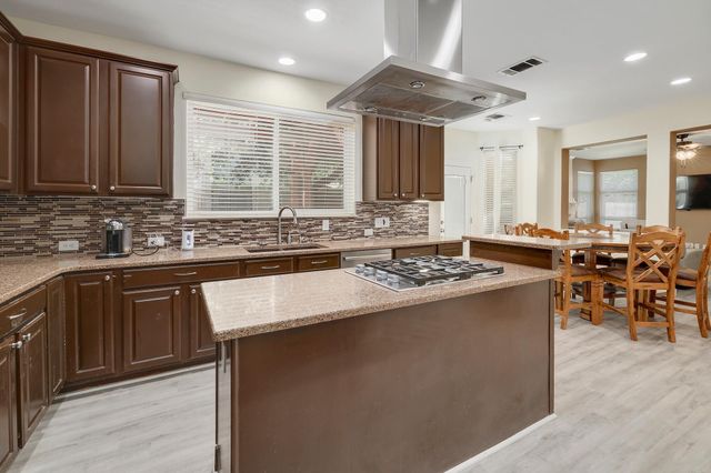2129 Clear Lake PL, Round Rock, TX 78665