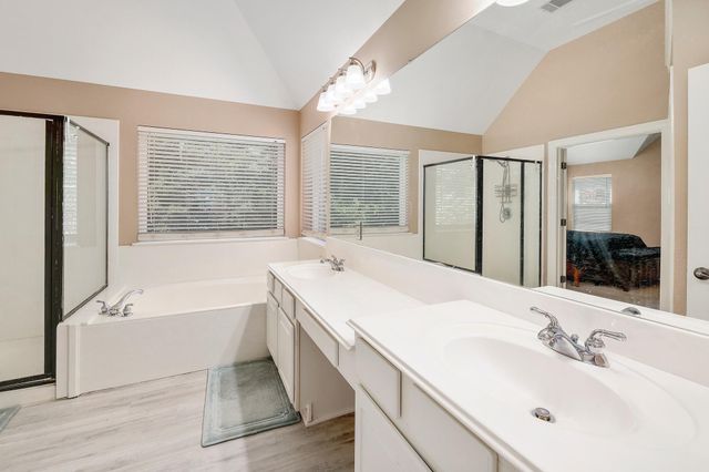 2129 Clear Lake PL, Round Rock, TX 78665
