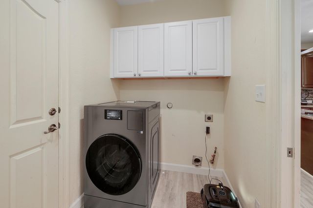 2129 Clear Lake PL, Round Rock, TX 78665