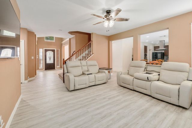 2129 Clear Lake PL, Round Rock, TX 78665