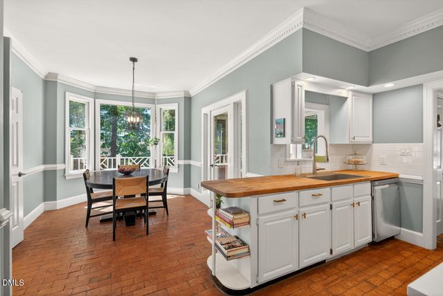 32 Chippers Way, Durham, NC 27705
