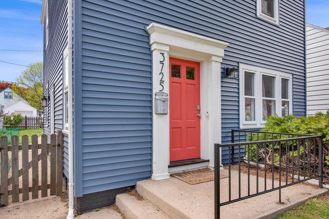 3725 Logan AVENUE, Milwaukee, WI 53207