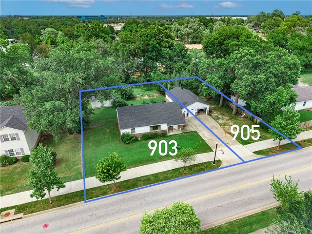 903-905 E Central Avenue, Bentonville, AR 72712