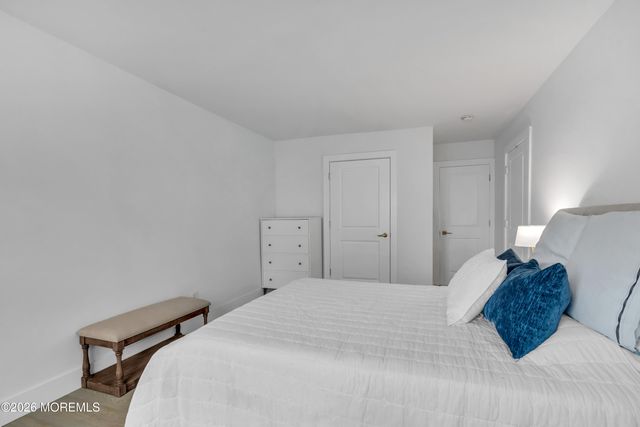 28 Riverside Avenue 6M, Red Bank, NJ 07701