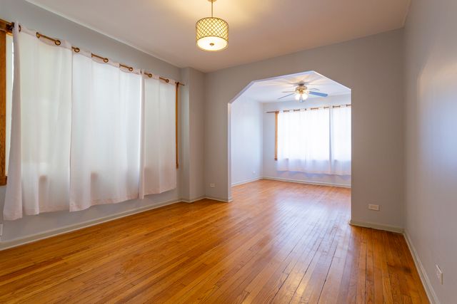 4229 W Division Street, Chicago, IL 60651