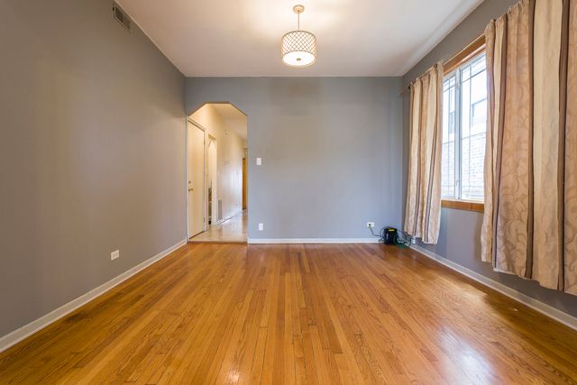 4229 W Division Street, Chicago, IL 60651