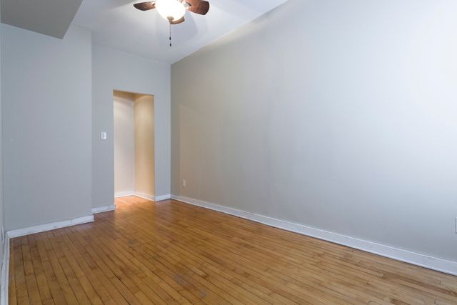 4229 W Division Street, Chicago, IL 60651