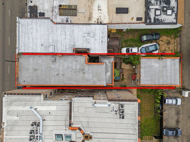 4229 W Division Street, Chicago, IL 60651
