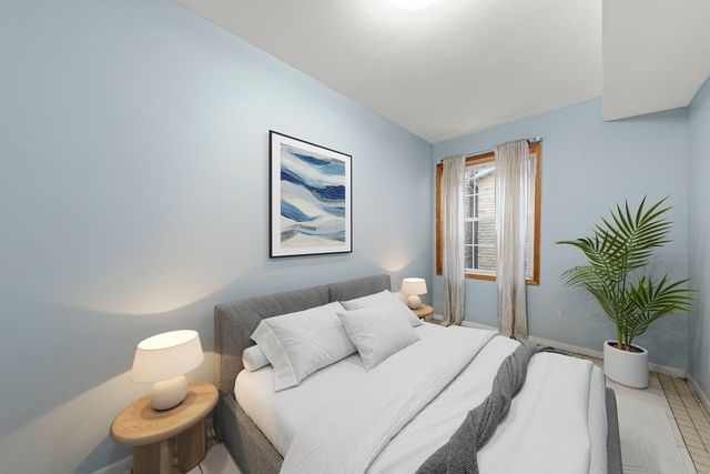 4229 W Division Street, Chicago, IL 60651