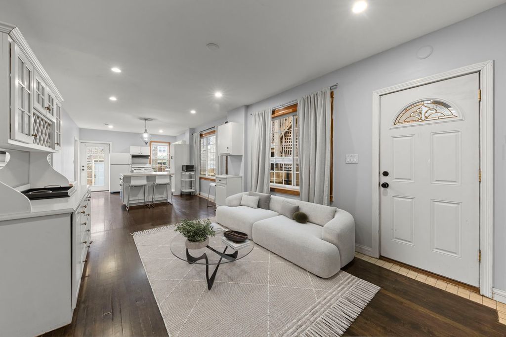 4229 W Division Street, Chicago, IL 60651 — photo 3