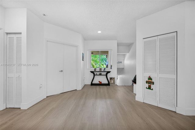 16379 Malibu Dr 50, Weston, FL 33326